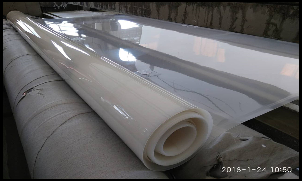 0.25mm厚土工膜為什么必須現(xiàn)場焊接？