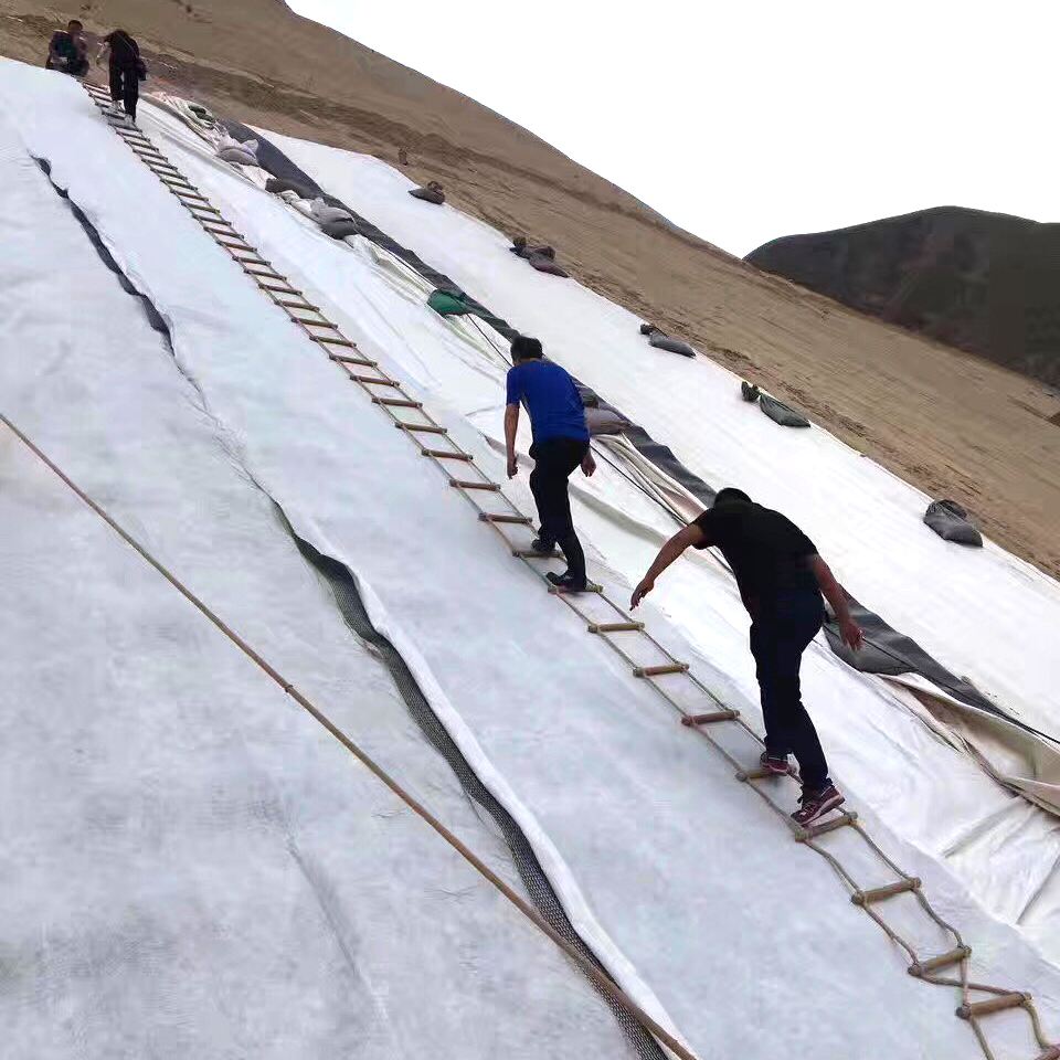 復合土工膜鋪設(shè)常見問題